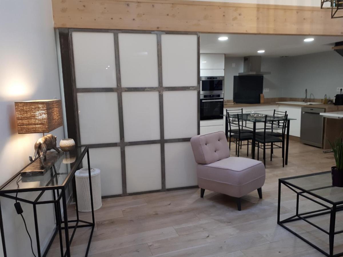 Acacia Apartment Виен Екстериор снимка